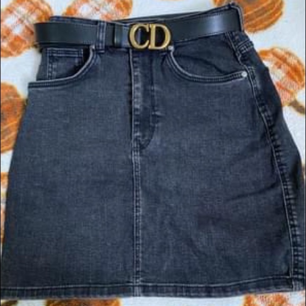 Zara mini skirt XS/4